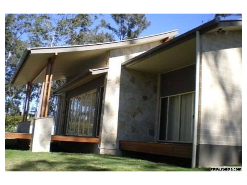 2 Peachester Close, Ormeau QLD 4208