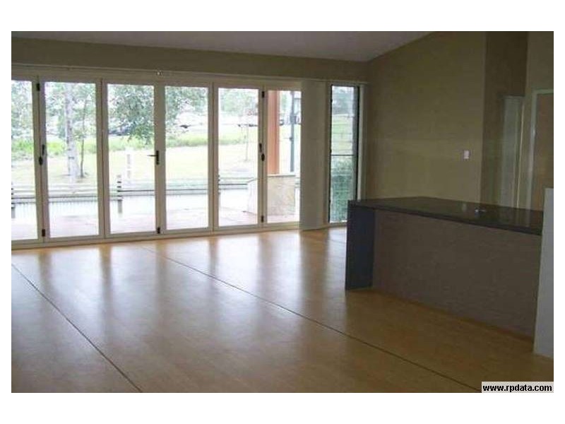 2 Peachester Close, Ormeau QLD 4208