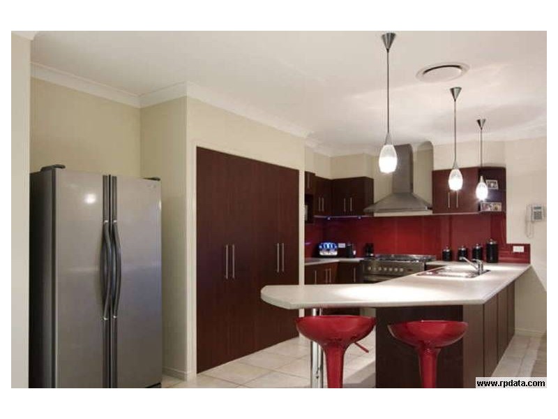 52 Southaven Drive, Helensvale QLD 4212