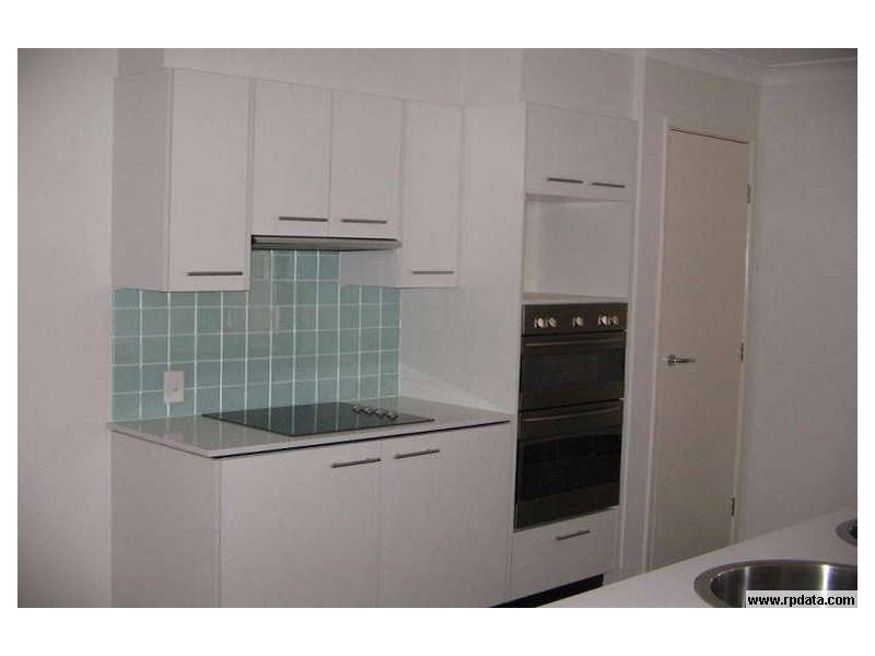 34 Craigs Way, Maudsland QLD 4210