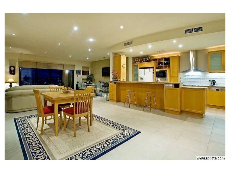 1512 Rosebank Way West, Hope Island QLD 4212