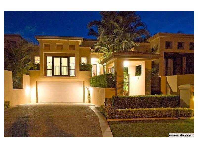 1512 Rosebank Way West, Hope Island QLD 4212