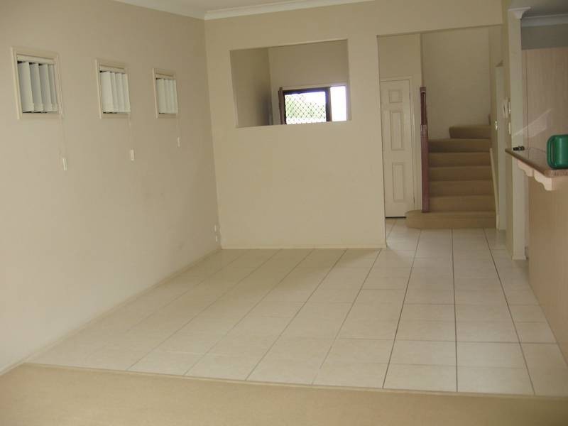 57/19 Santa Barbara Rd, Hope Island QLD 4212