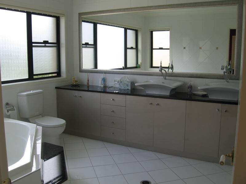 8395 MAGNOLIA DRIVE, Hope Island QLD 4212