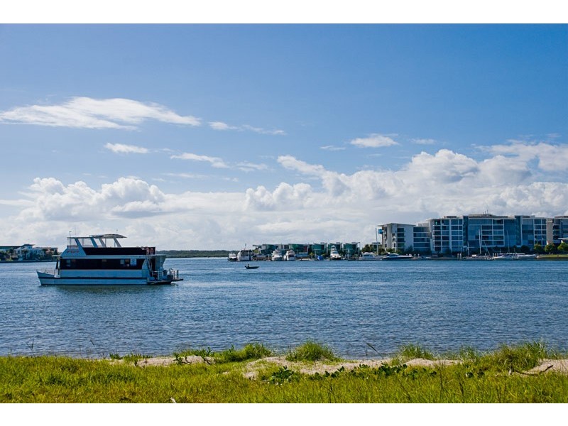 58 The Esplanade, Paradise Point QLD 4216