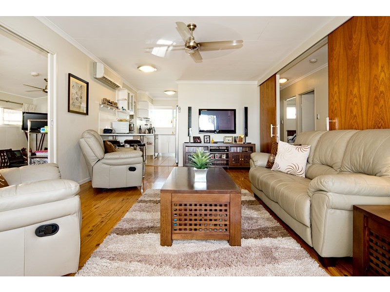 58 The Esplanade, Paradise Point QLD 4216