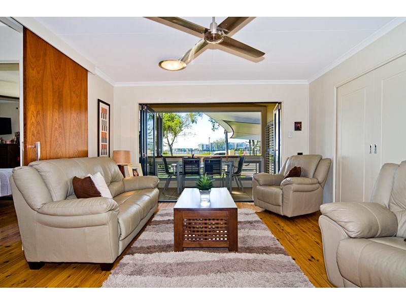 58 The Esplanade, Paradise Point QLD 4216