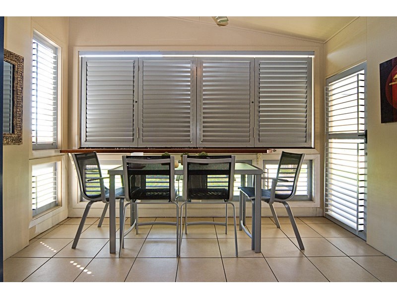 58 The Esplanade, Paradise Point QLD 4216