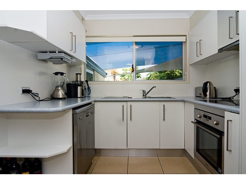 58 The Esplanade, Paradise Point QLD 4216