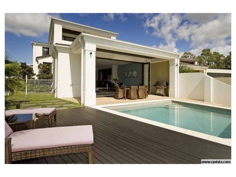 8009 Key Waters, Sanctuary Cove QLD 4212