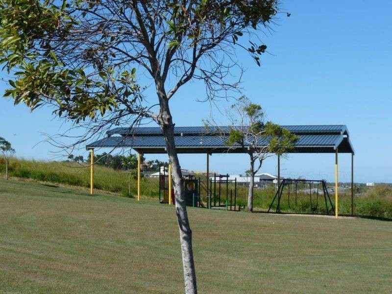 Lot 322 McIlwraith Way, Rural View QLD 4740