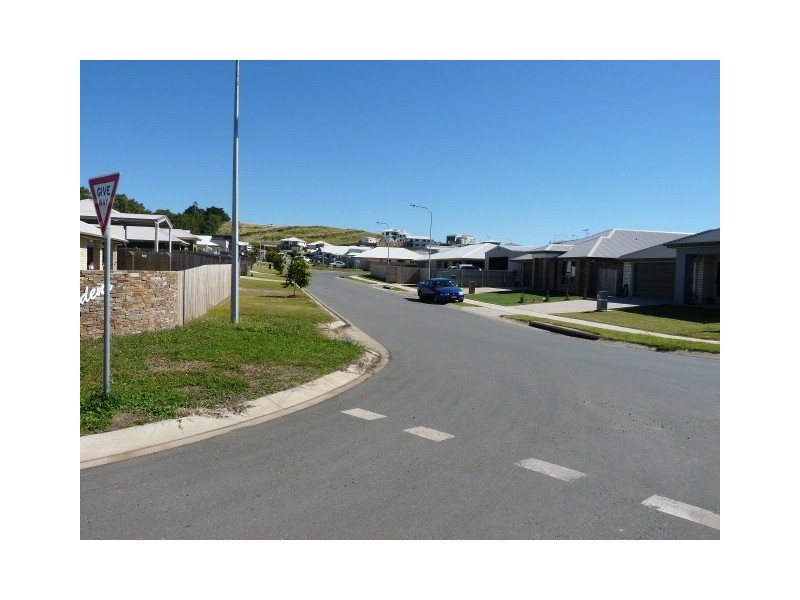 Lot 332 McIlwraith Way, Rural View QLD 4740