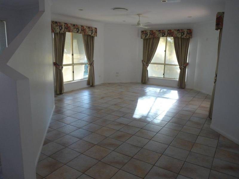 3 Canter Lane, Mackay QLD 4740