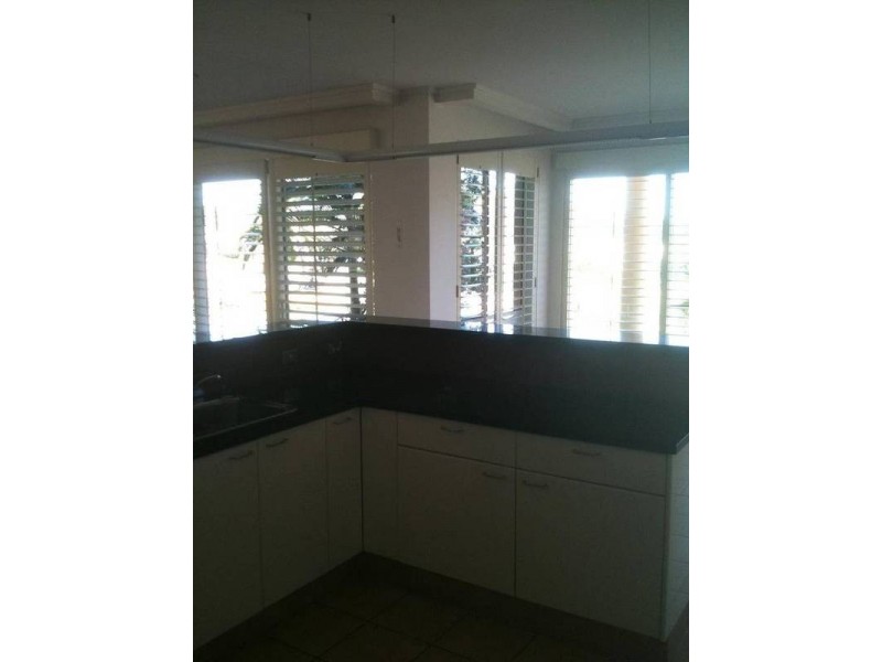 6010 Olympic Drive, Hope Island QLD 4212