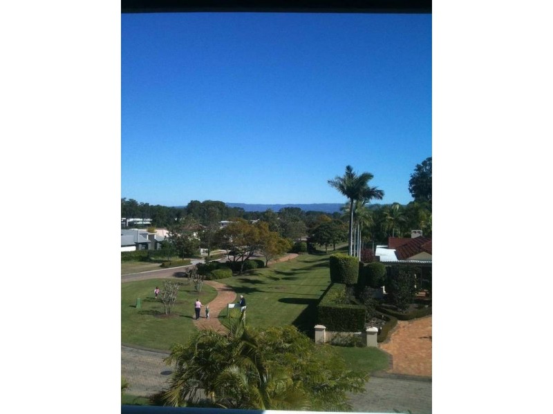 6010 Olympic Drive, Hope Island QLD 4212