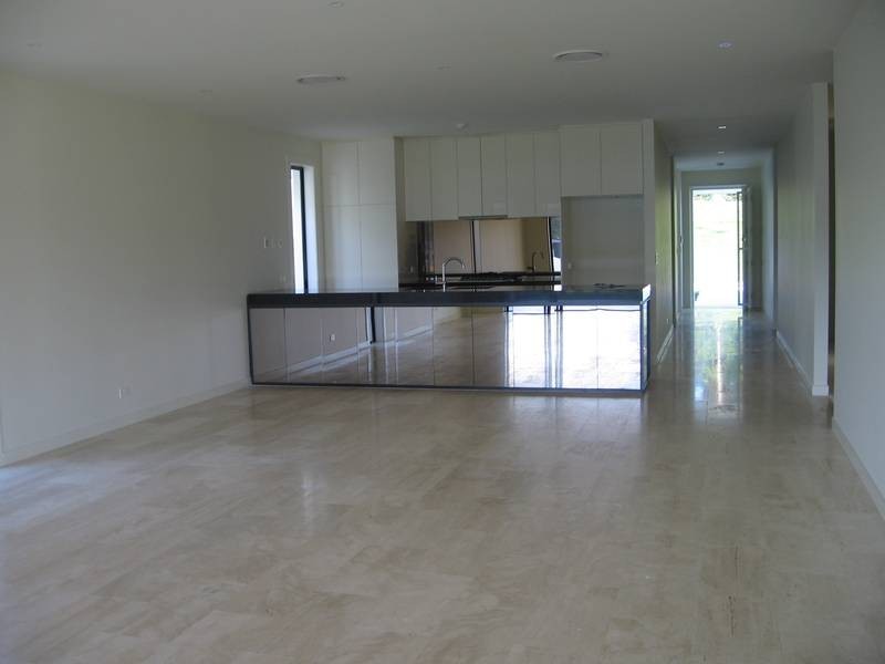 2046 The Estate, Sanctuary Cove QLD 4212