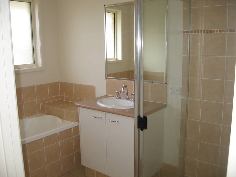 3 LACY LANE, Upper Coomera QLD 4209