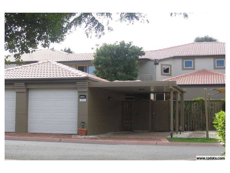 8103 Magnolia Gardens Ct, Hope Island QLD 4212