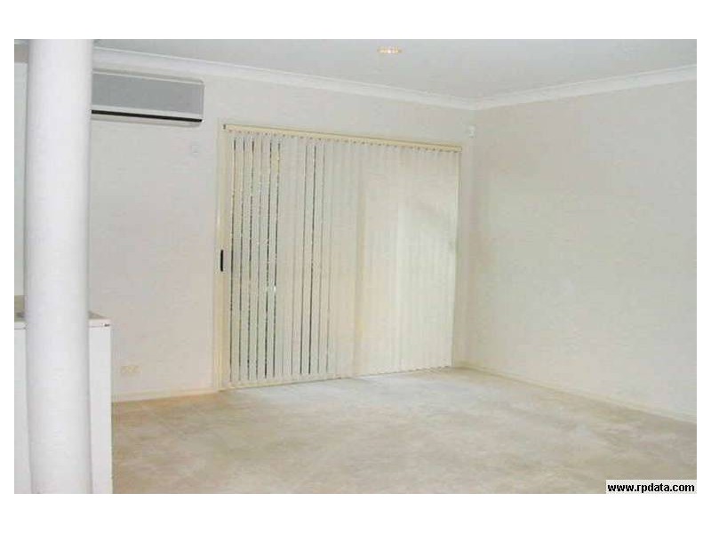 8103 Magnolia Gardens Ct, Hope Island QLD 4212