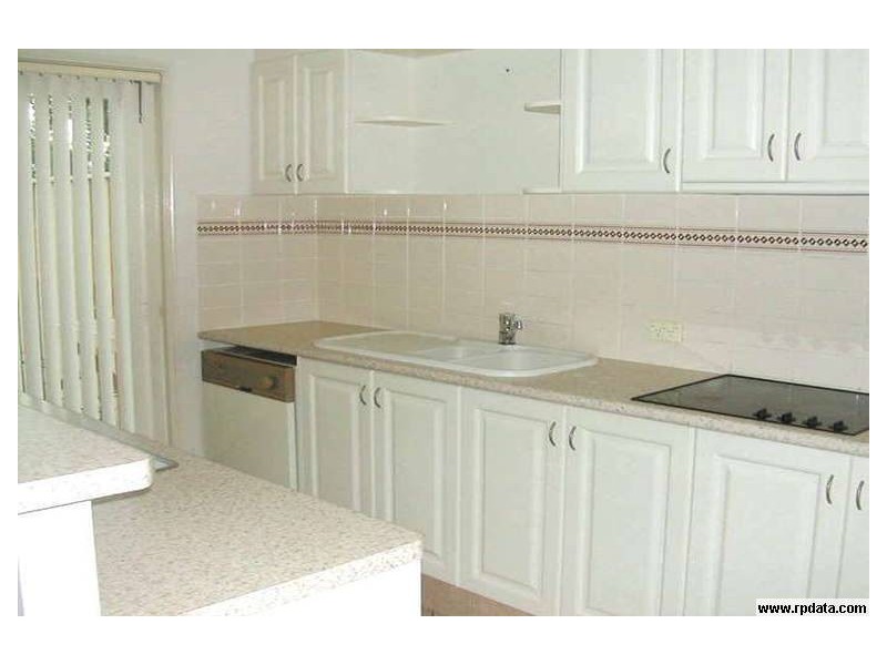 8103 Magnolia Gardens Ct, Hope Island QLD 4212