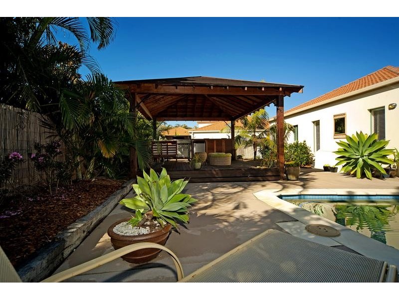 Hope Island QLD 4212