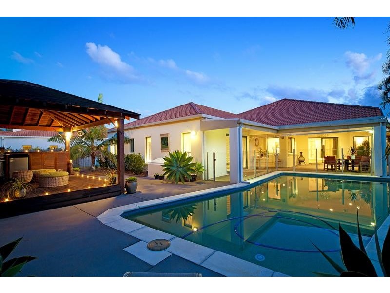 Hope Island QLD 4212
