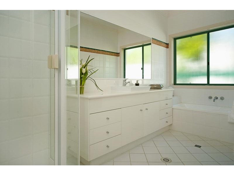 Hope Island QLD 4212