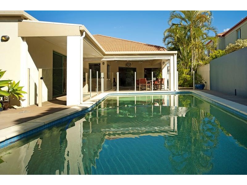 Hope Island QLD 4212
