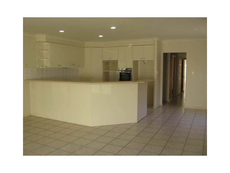 OYSTER COVE PROMENADE, Hope Island QLD 4212