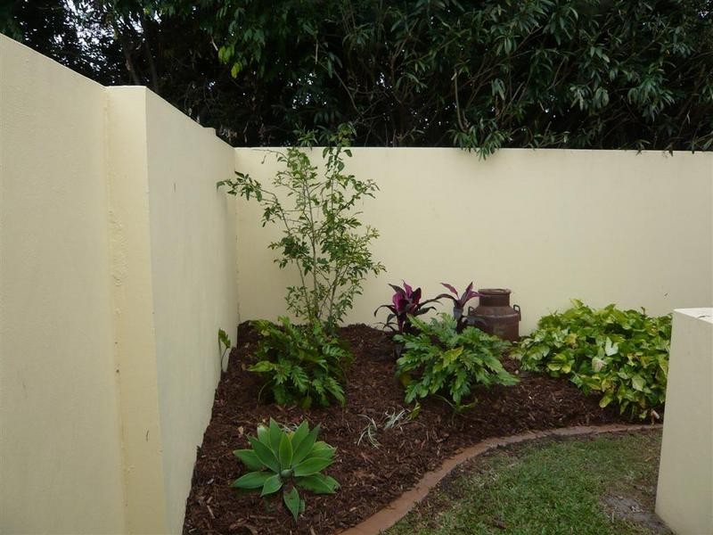 OYSTER COVE PROMENADE, Hope Island QLD 4212