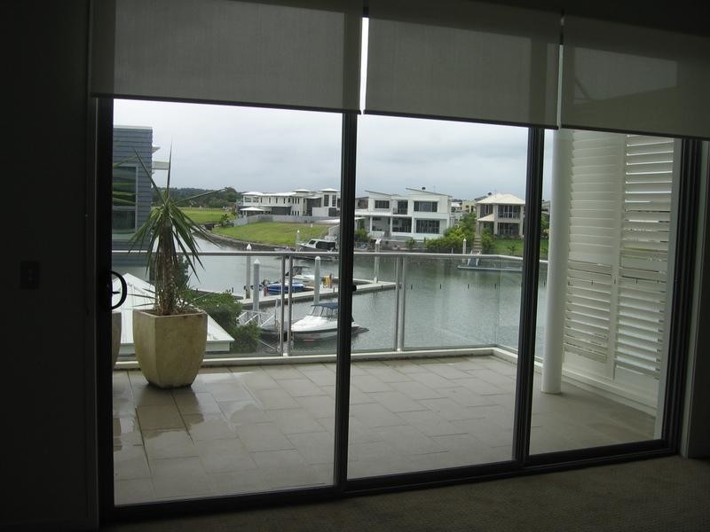 38 ONSHORE PLACE, Helensvale QLD 4212