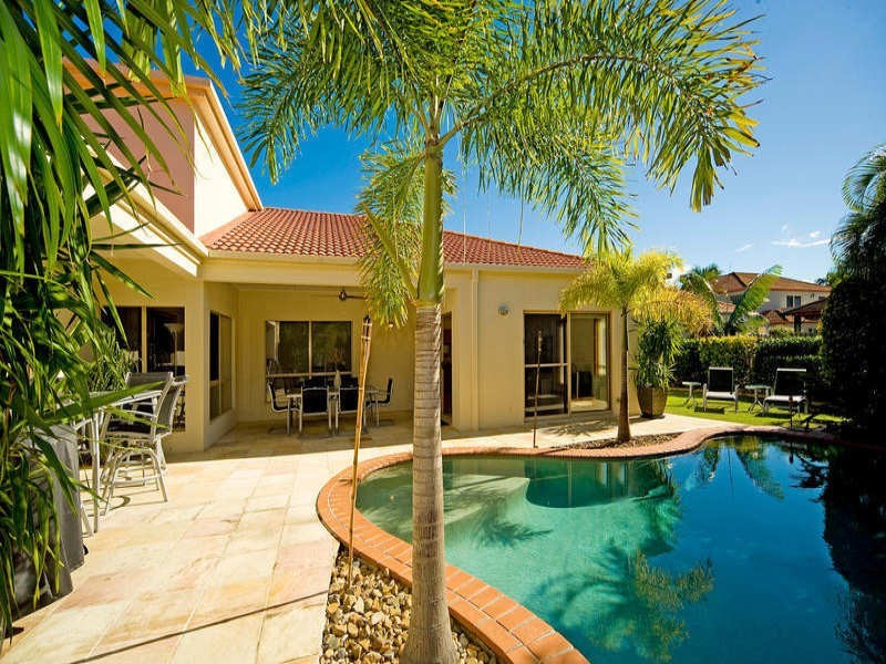 1633 Argyle Court, Hope Island QLD 4212