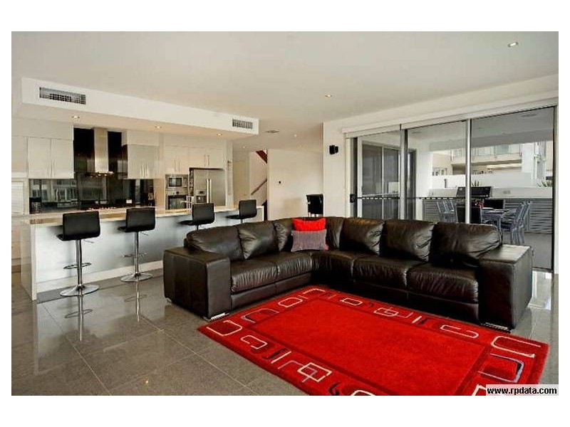 12 hope island, Helensvale QLD 4212