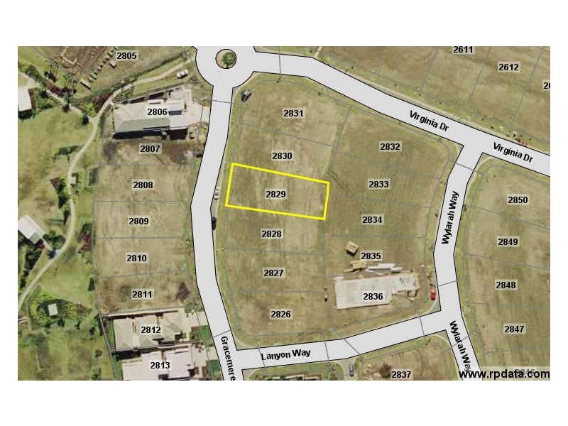 2829 Gracemere Cct East, Hope Island QLD 4212