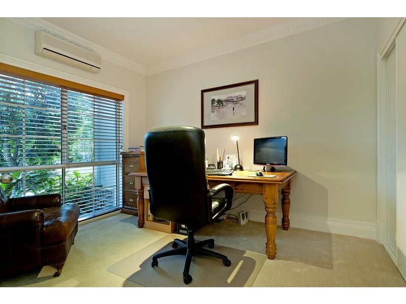 1004 Rosebank Way, Hope Island QLD 4212