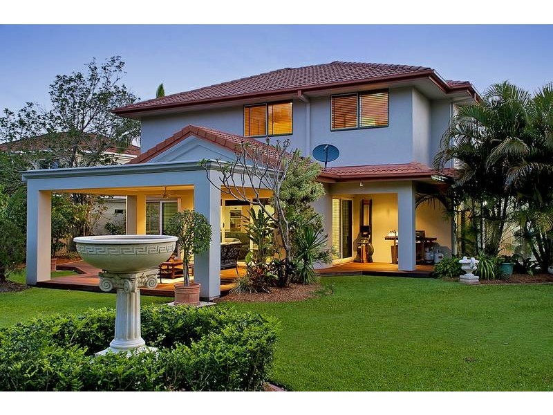 1004 Rosebank Way, Hope Island QLD 4212