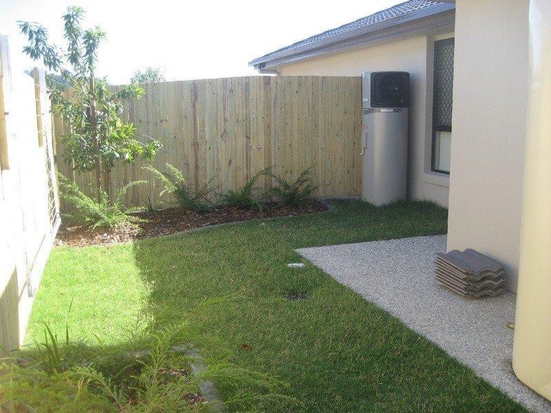 1/29 FILBERT ST, Upper Coomera QLD 4209