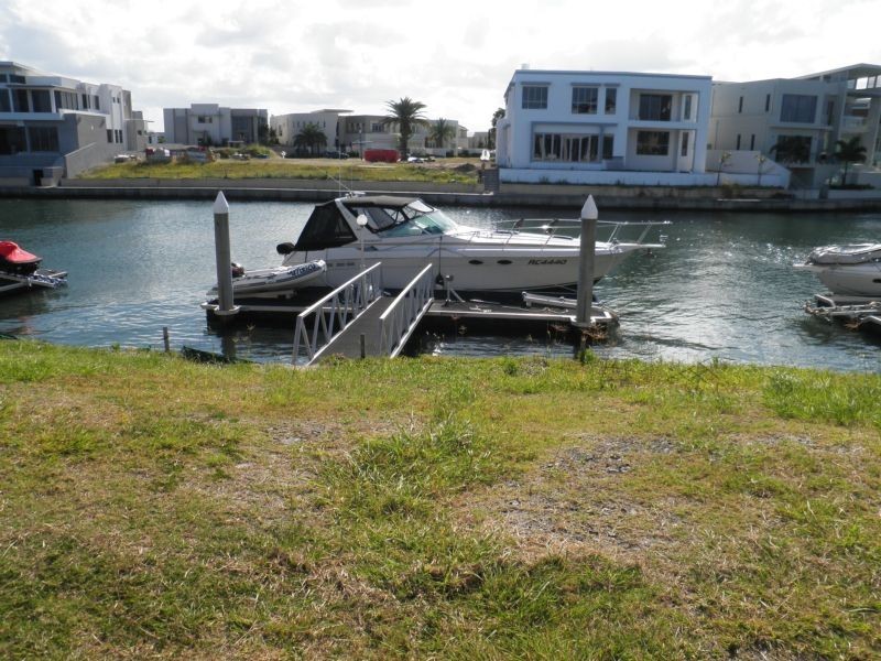 Paradise Point QLD 4216