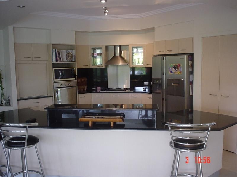 2043 Carlton Drive, Hope Island QLD 4212