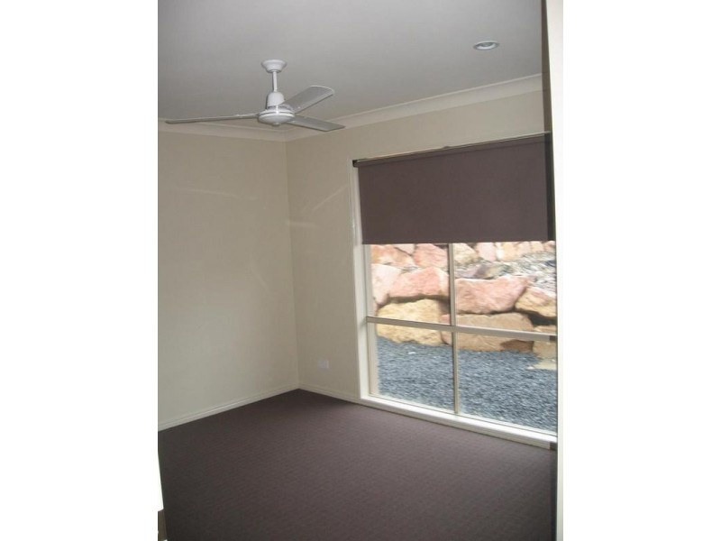 10 ISDEL CRT, Upper Coomera QLD 4209