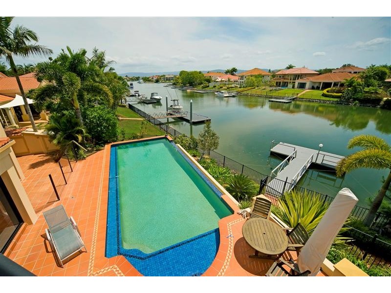 1030 ROSEBANK WAY, Hope Island QLD 4212