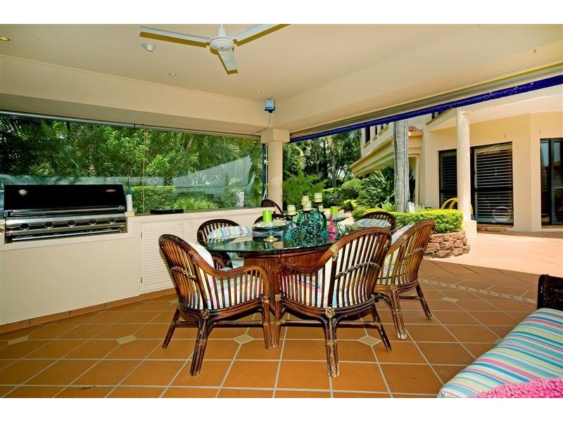 1030 ROSEBANK WAY, Hope Island QLD 4212