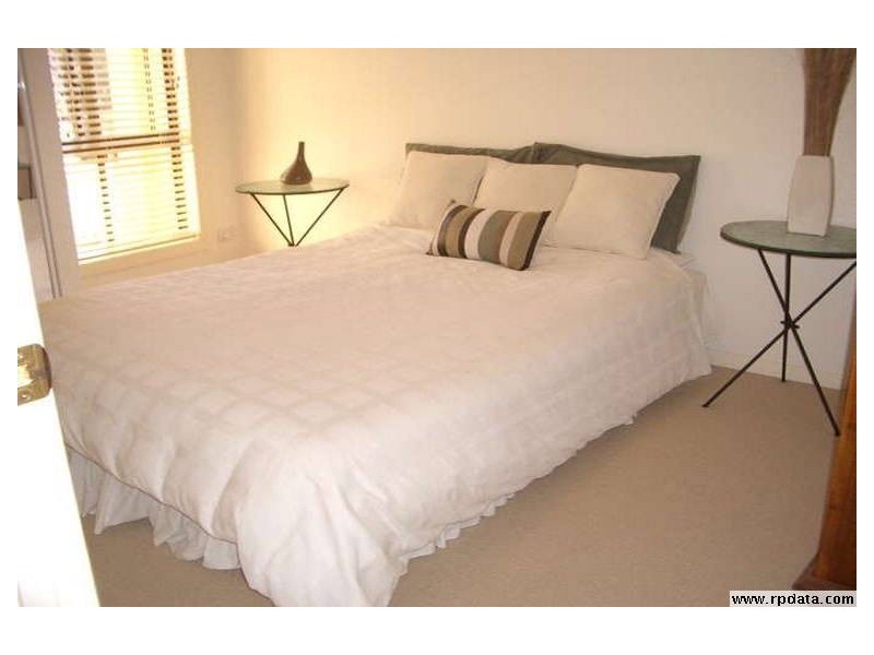 20 Lee-Anne Crescent, Helensvale QLD 4212