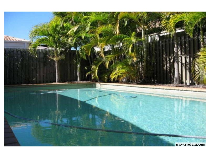 20 Lee-Anne Crescent, Helensvale QLD 4212