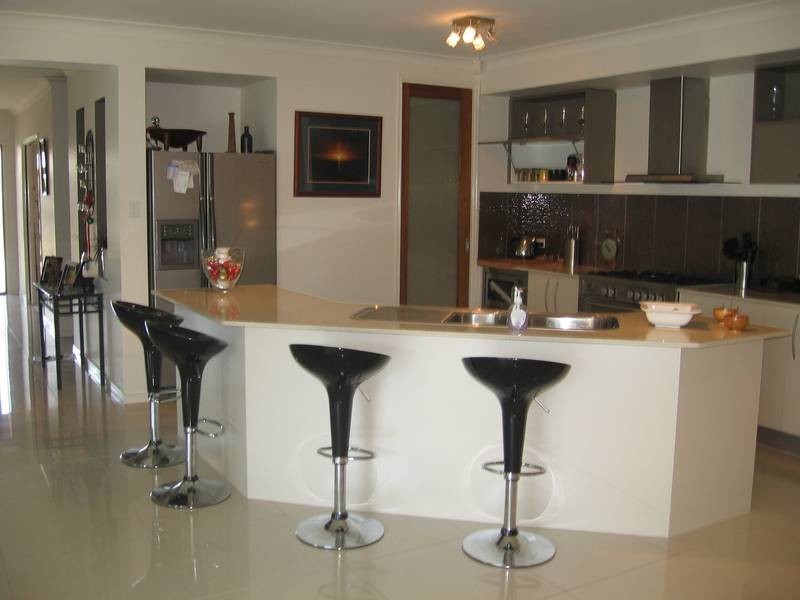 6 RUTHENIUM CRT, Hope Island QLD 4212