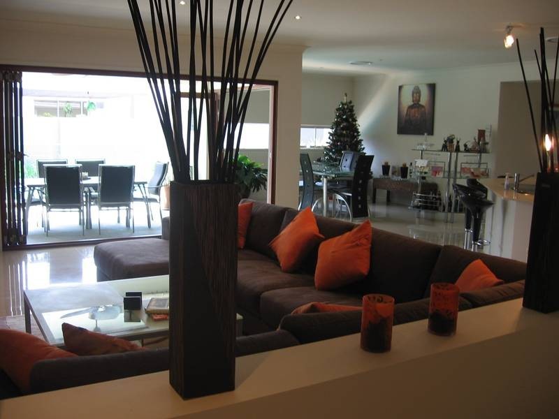 6 RUTHENIUM CRT, Hope Island QLD 4212