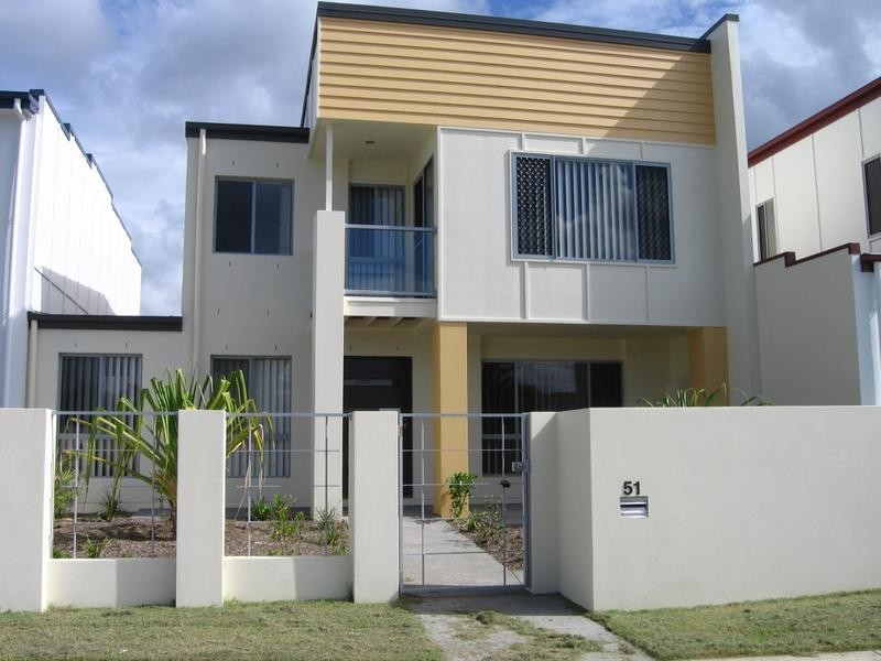 51/51 SICKLE AVE, Hope Island QLD 4212