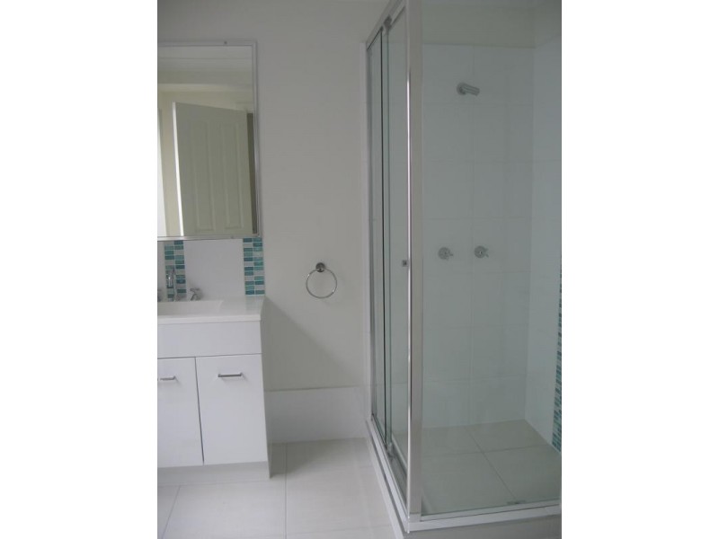 51/51 SICKLE AVE, Hope Island QLD 4212