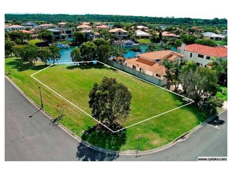 1090 Killymoon Drive, Hope Island QLD 4212