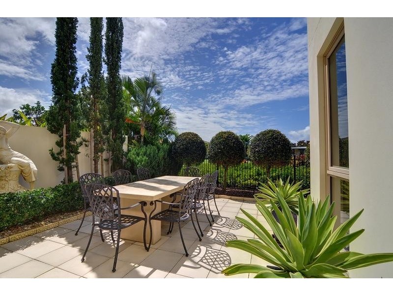 2525 Gracemere Circuit North, Hope Island QLD 4212